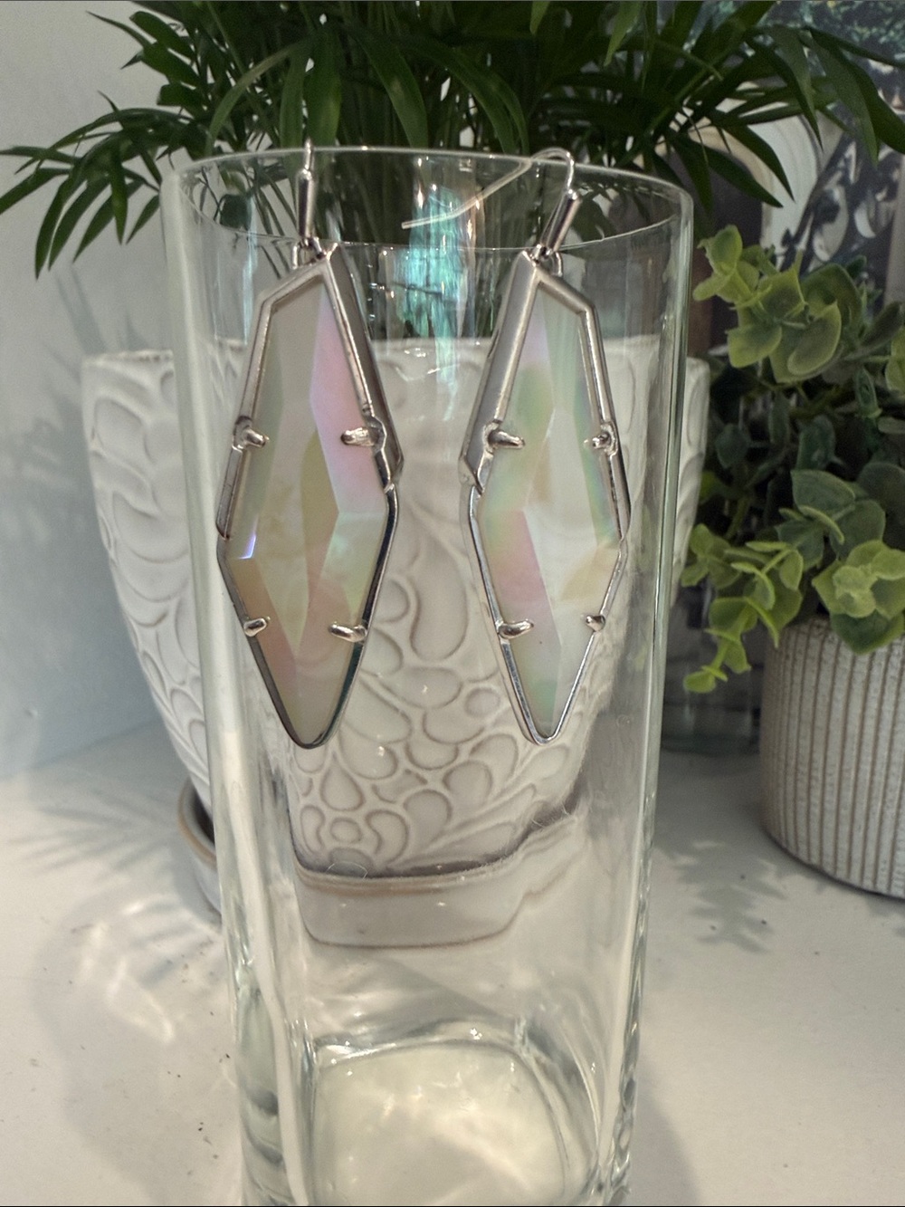 Kendra Scott Silver Iridescent Mother-of-Pearl Drop Earrings
